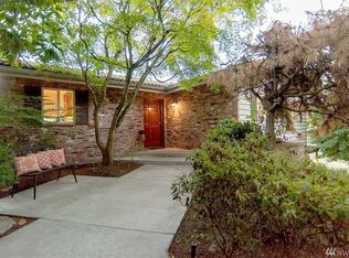 3310 SW Admiral Way, Seattle, WA 98126