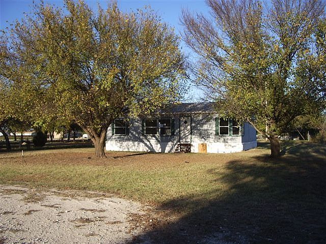 1st image of 2111 Rosehill Ln