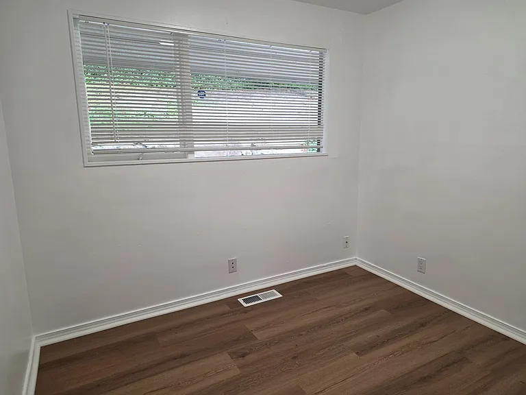 2516 108th Ave NE — Photo 14