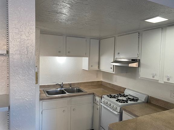 4th image of 420 Columbia Dr SE APT B