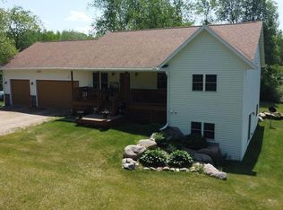 212382 Deer Path Ln, Hatley, WI 54440
