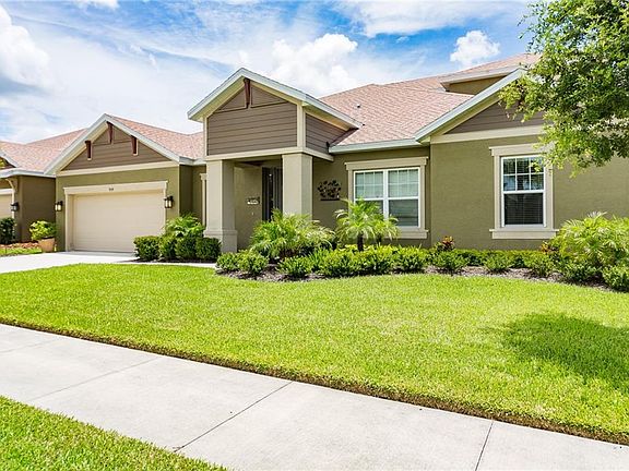 5th image of 909 Heritage Groves Dr