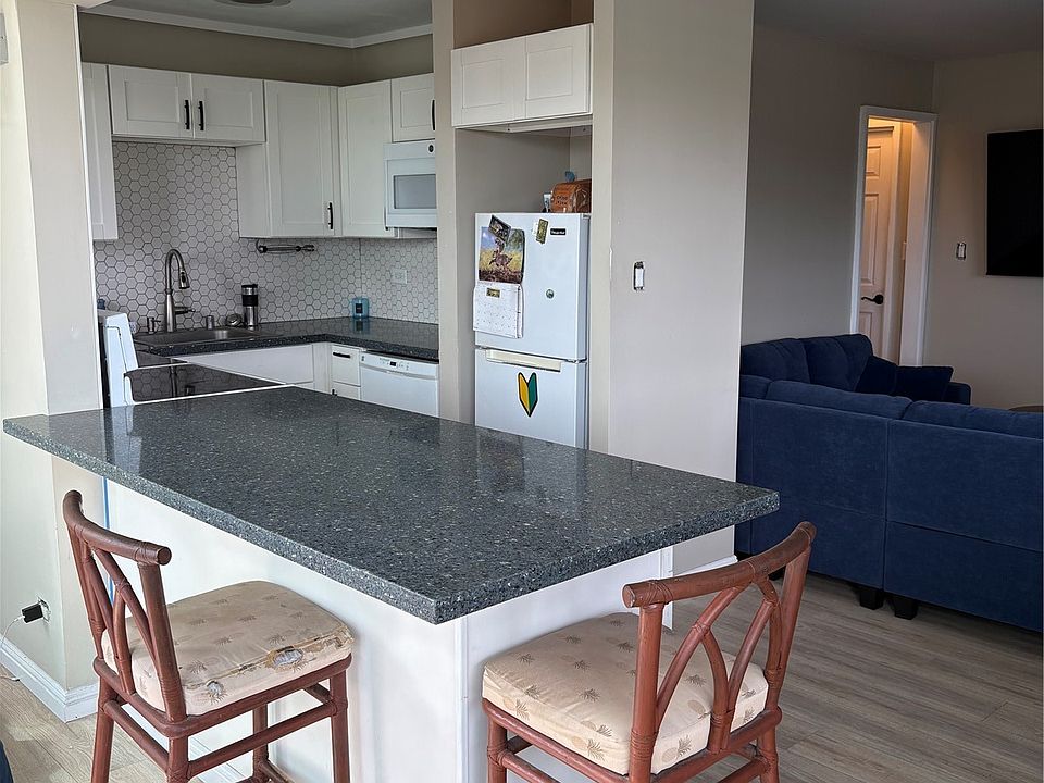 1st image of 2609 Ala Wai Blvd APT 601