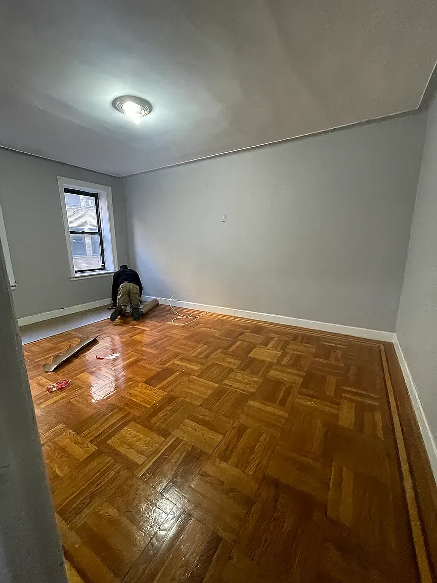 322 Linden Boulevard — Photo 4