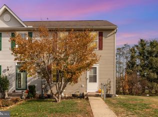 140 Apple Grove Ln, Littlestown, PA 17340