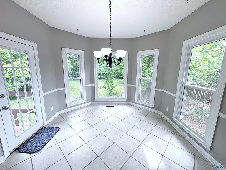 192 Rosecliff Dr — Photo 23