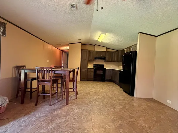 12715 Green River Dr, Houston, TX 77044