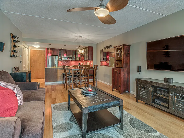 200 Ledgewood Dr #209 — Photo 18