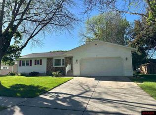 1119 17th St S, New Ulm, MN 56073