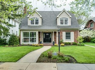 224 N Ashland Ave, Park Ridge, IL 60068