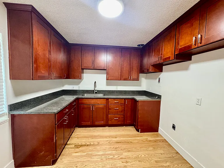 2715 S St #1 — Photo 3