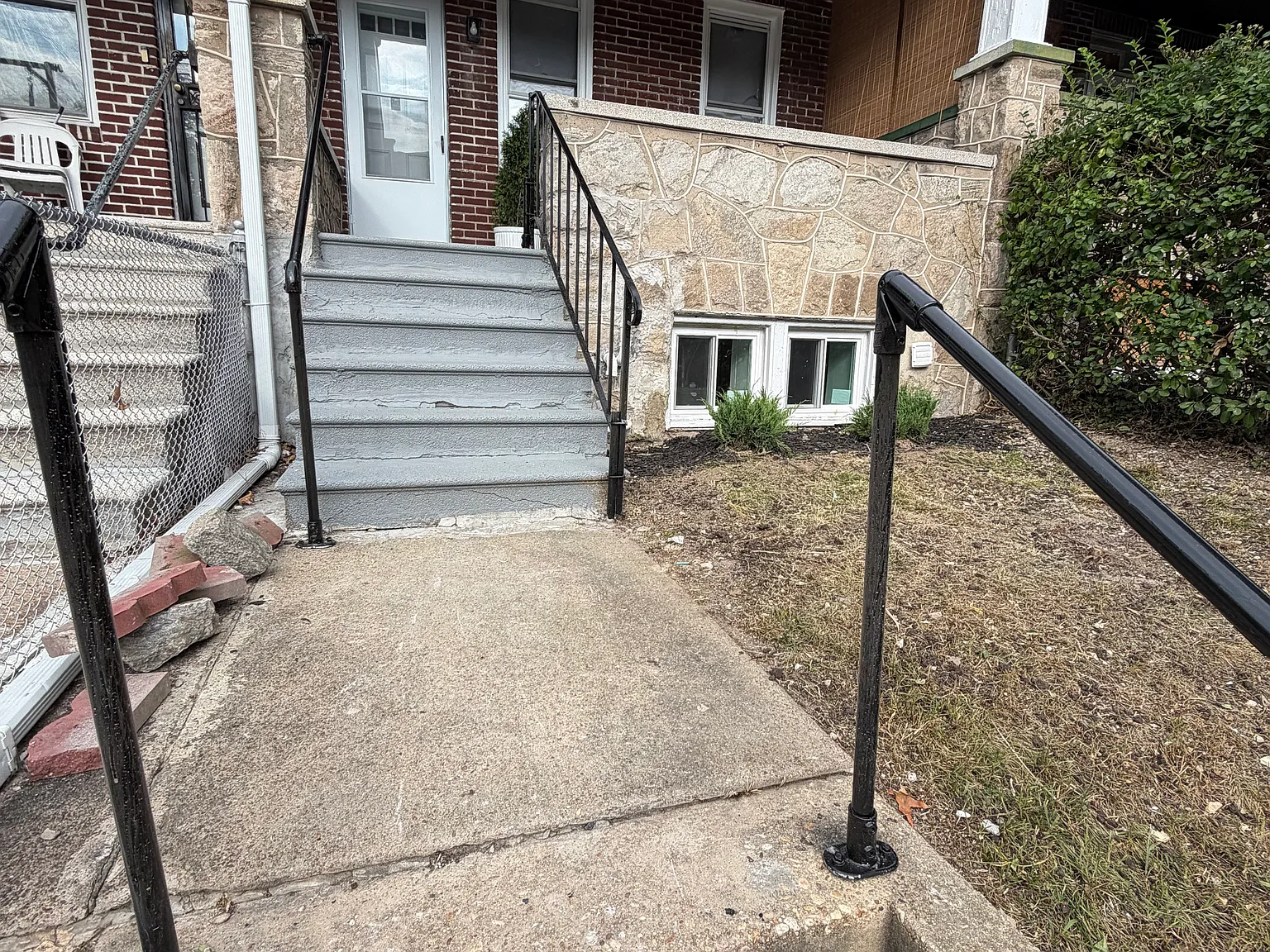 4 bed, 1700 sqft, $2,350 — Photo 3