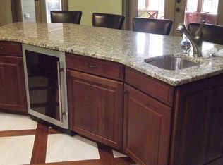 353 Pinebrook Dr, Waleska, GA 30183