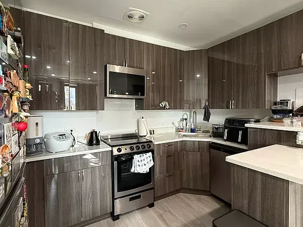 47-58 43rd Street #2B, photo 2