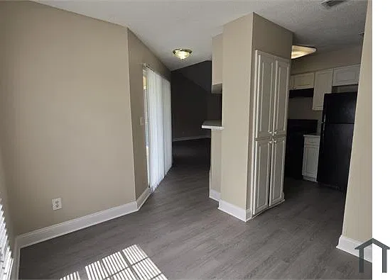 2 bed, 1020 sqft, $1,795 — Photo 3