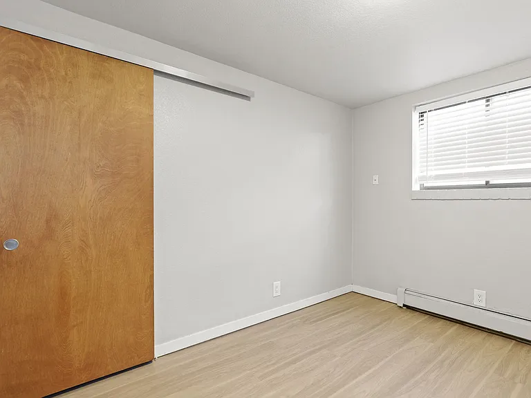 Mulberry Flats — Photo 13