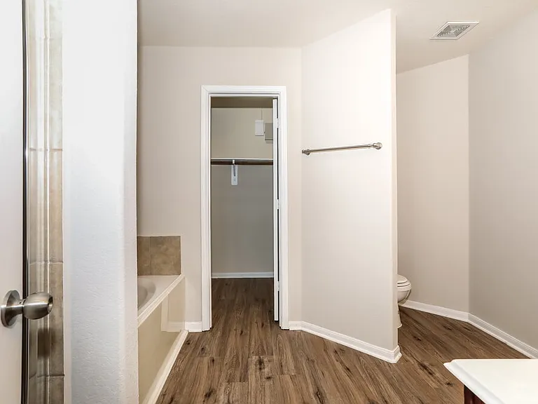 16738 N Gull Dr — Photo 11