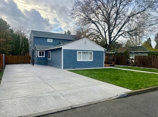 215 SW 131st Ave, Beaverton, OR 97005