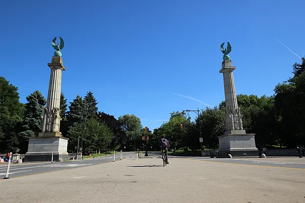 Rented by Andrew J. Markowitz Real Estate, LLC  | media 19