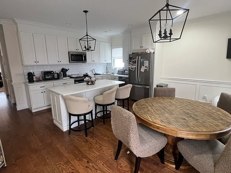 162A Gainsborg Ave E — Photo 16