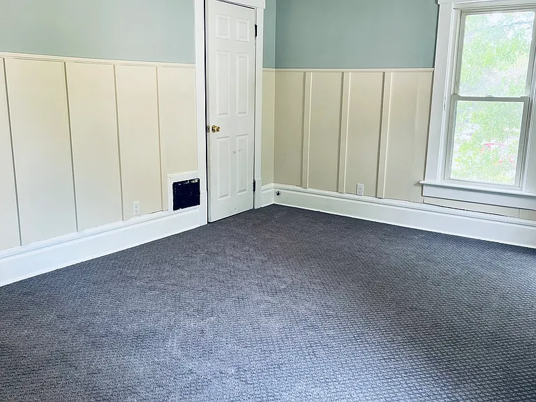 Very large upstairs bedroom #2