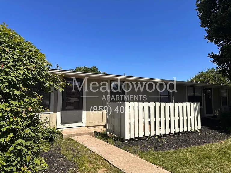 Meadowood Apartments — Photo 41