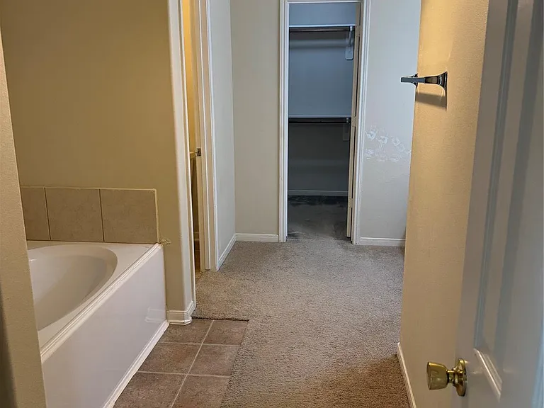 1330 Reedpoint Dr — Photo 14