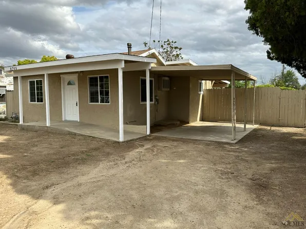 8705 School St, Lamont, CA 93241