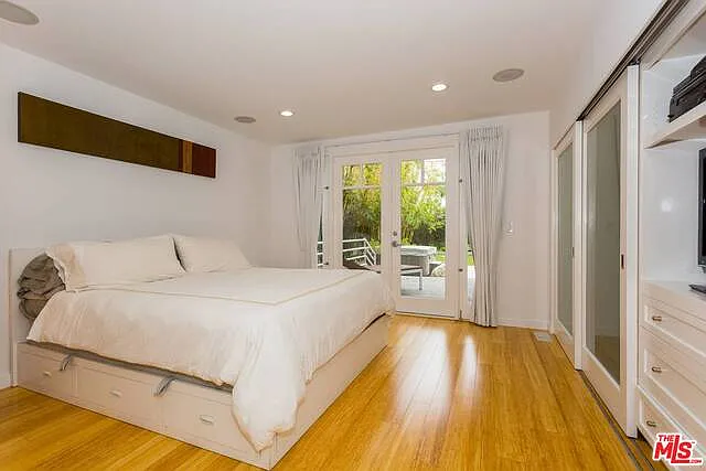 4306 Mildred Ave — Photo 9
