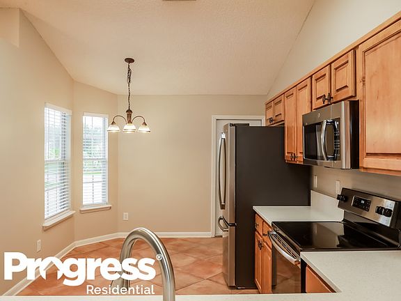 5th image of 3704 Arava Dr