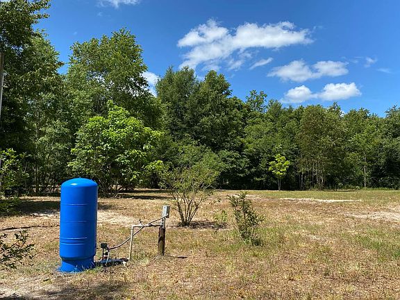 3rd image of 3785 E Us Highway 27