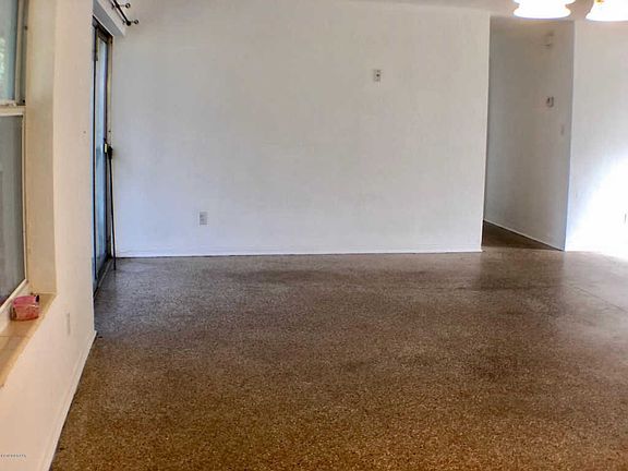 4th image of 1245 Scottsdale Dr