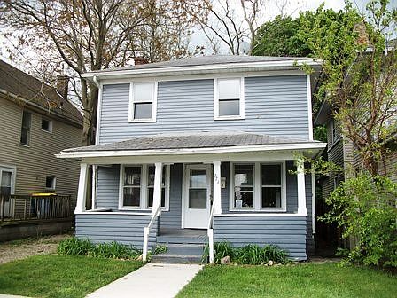 1st image of 221 E 4th St