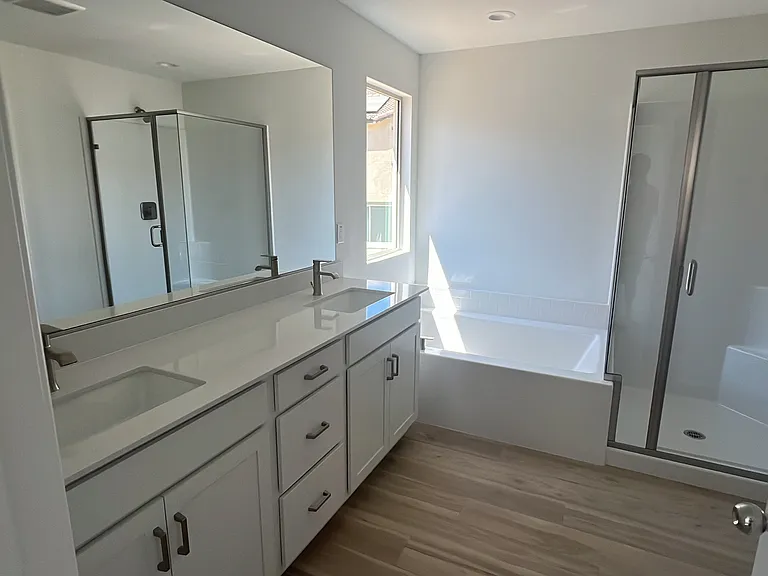 21469 Thomas Ct — Photo 31