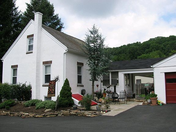 Side Back Of 4425 Home