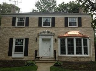 5716 N Newcastle Ave, Chicago, IL 60631