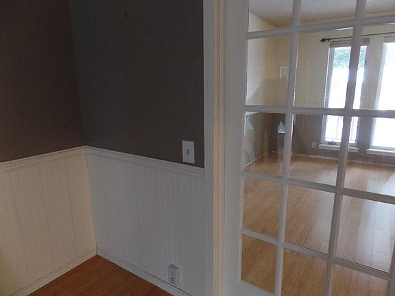 5th image of 1505 W Mimosa St
