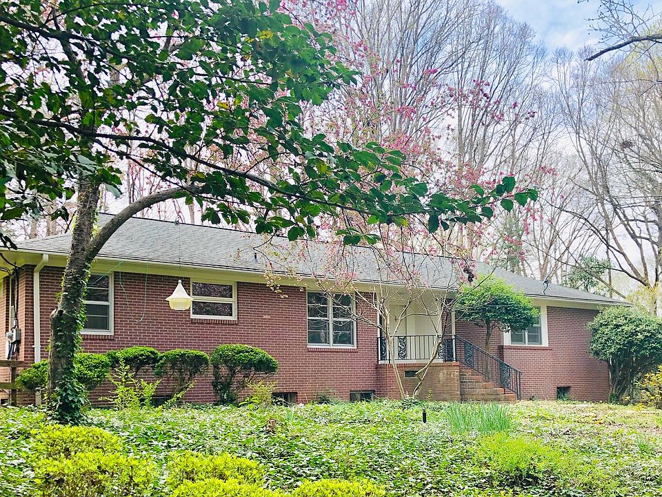 1st image of 6 Ferncreek Ln