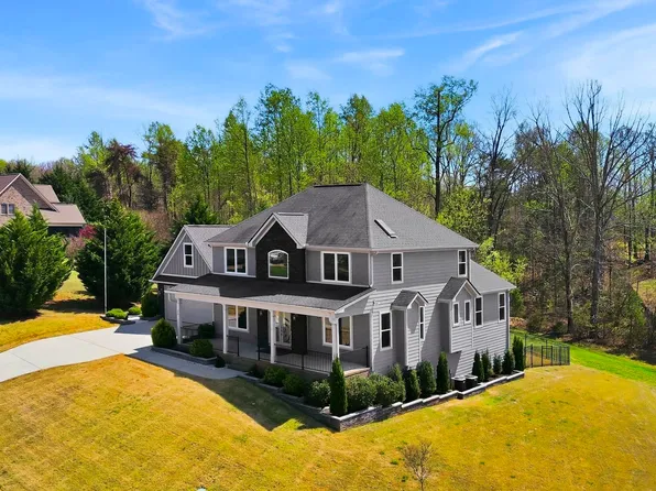 25 Setting Sun Ln, Travelers Rest, SC 29690
