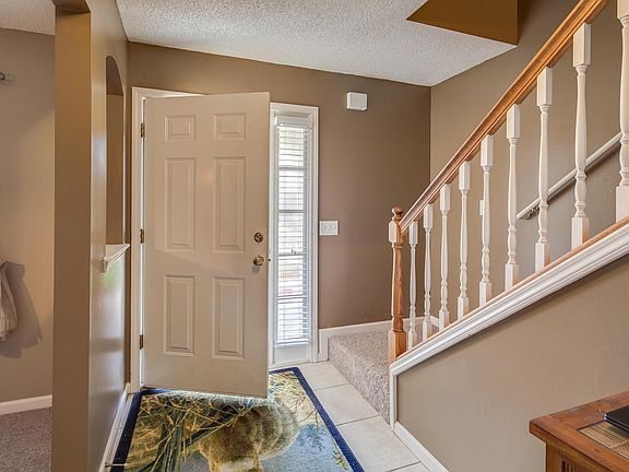 2nd image of 1170 Calla Glen Ln