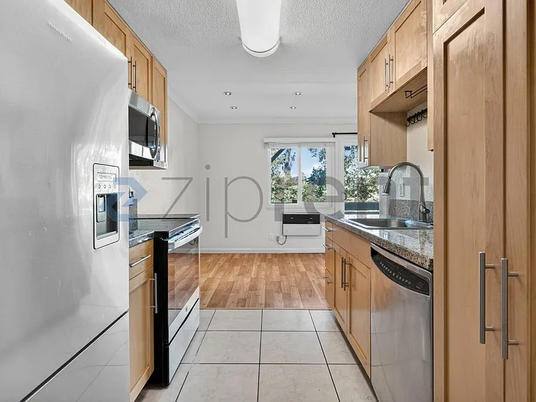 355 Masters Ct #1 — Photo 11