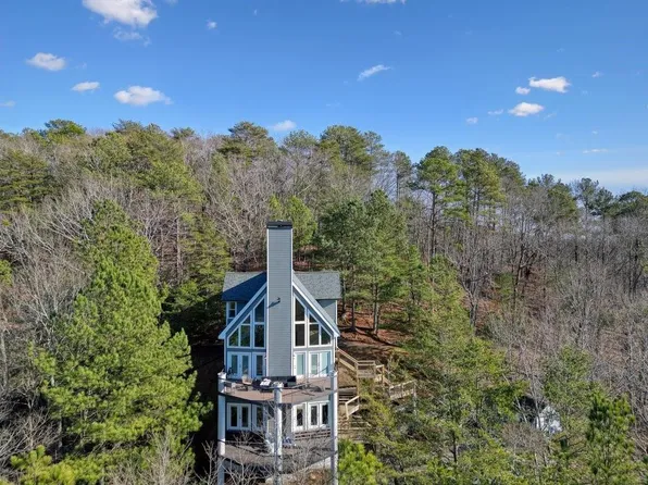 169 Douglas Fir Dr, Waleska, GA 30183