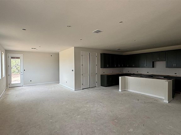 5th image of 175 Ranier Way