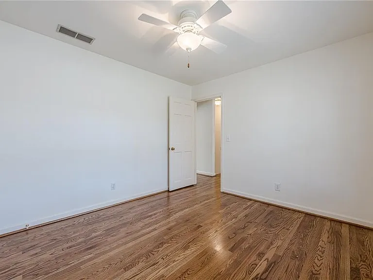 5274 Wyntercreek Way — Photo 46