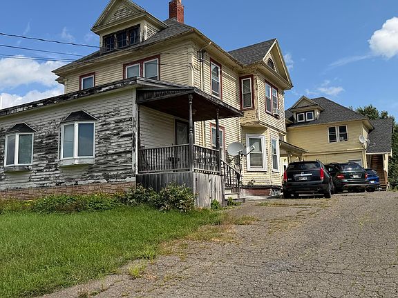 2nd image of 7 2nd Street