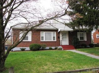 1118 Greenhurst Ave NW, Roanoke, VA 24012