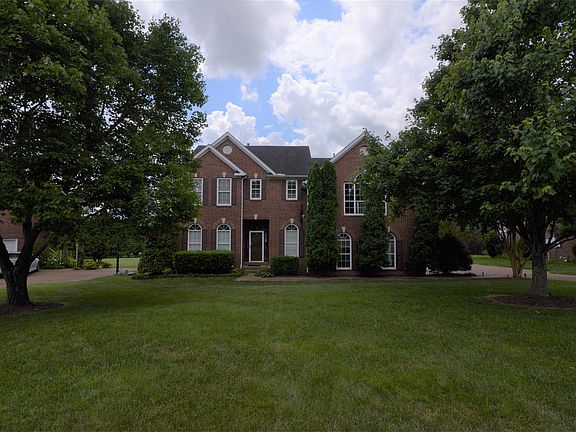 2nd image of 245 Dandridge Dr