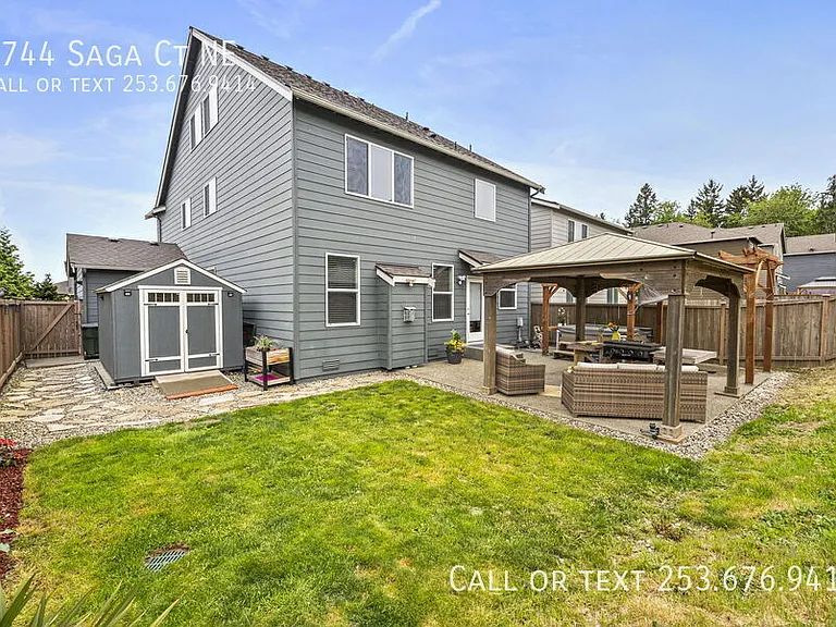 2744 Saga Ct NE — Photo 41