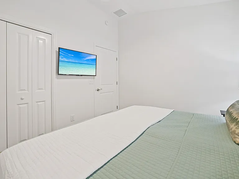 7661 Rutherford Ln — Photo 25