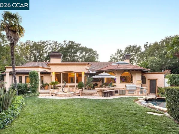 490 Saint Marys Rd, Lafayette, CA 94549